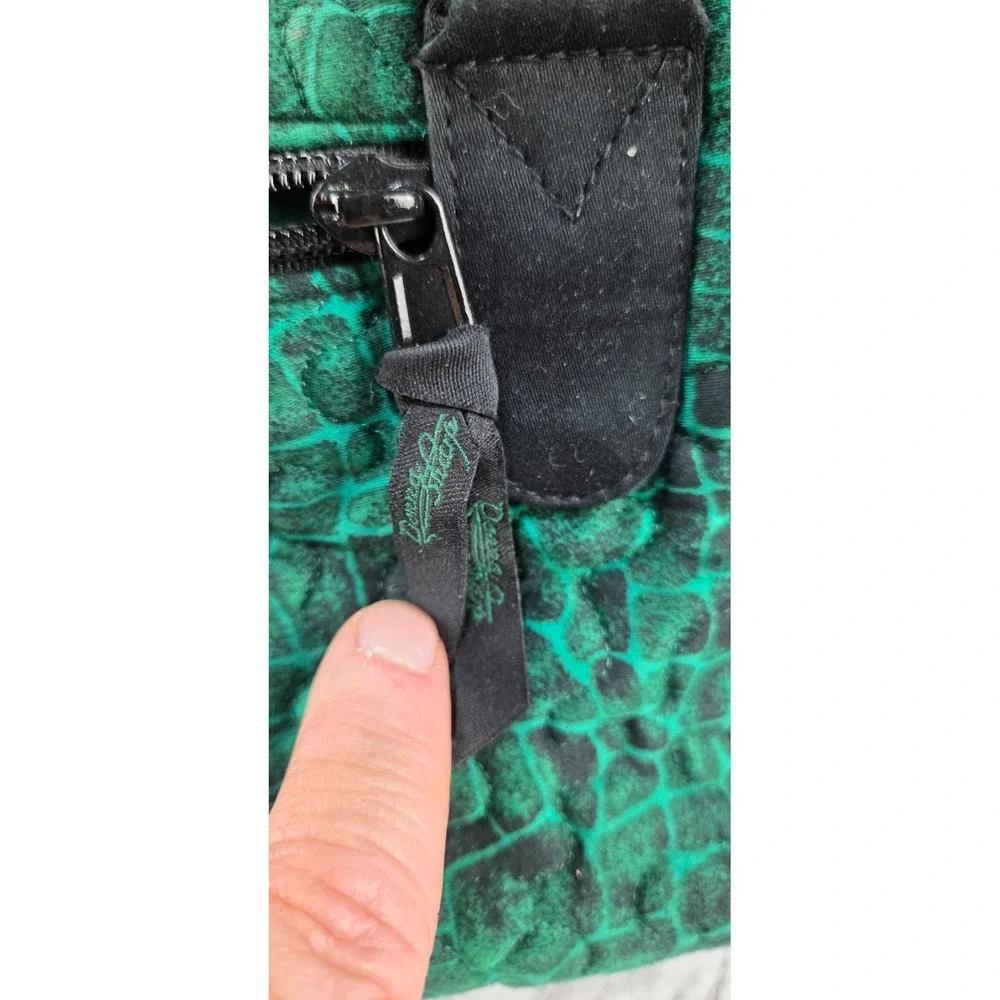 Donna Sharp Handbag Purse Quilted‎ Green Zippered Closure